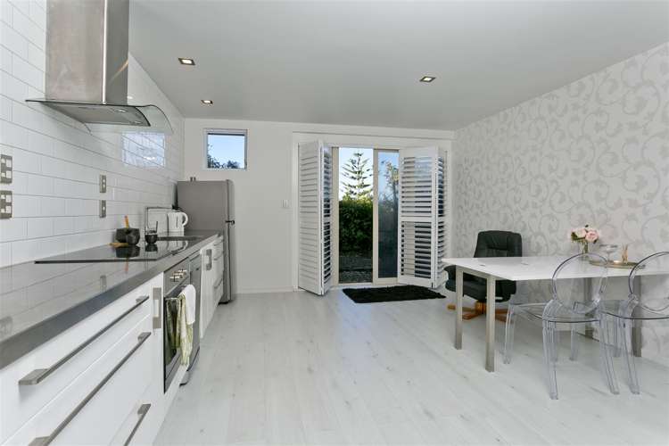 33 Forrest Hill Road Milford_14