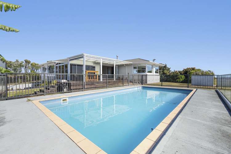 255 Kaihihi Road Okato_24