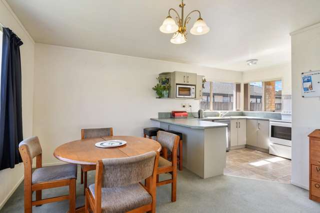 7 Ashmore Place Fairy Springs_4