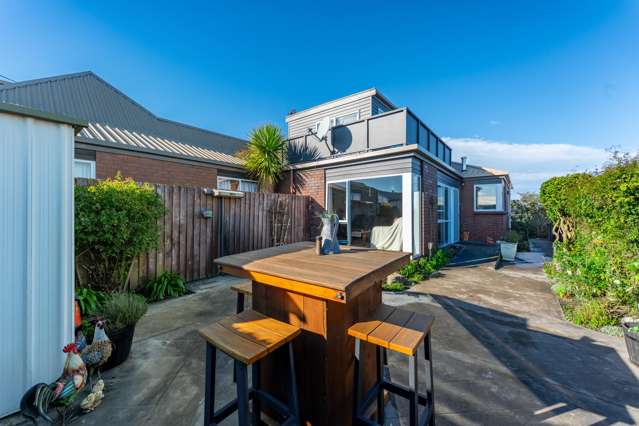 Beautifully Renovated and Ready to Impress