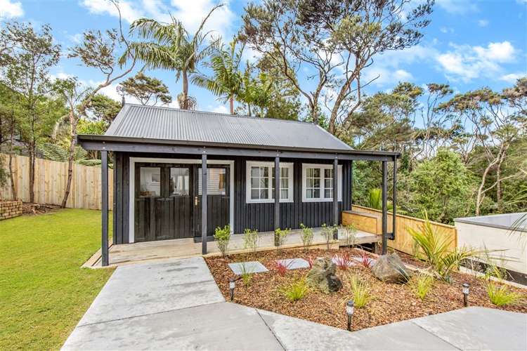 38 Park Hill Road Birkenhead_13