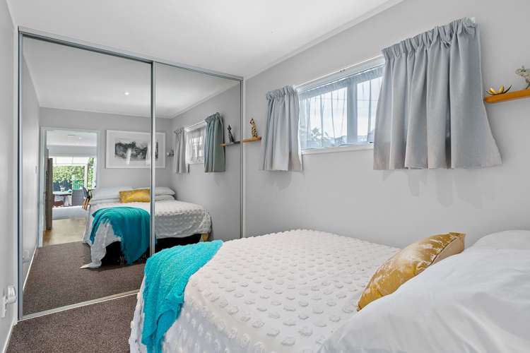 1/12 Doment Crescent Orewa_11