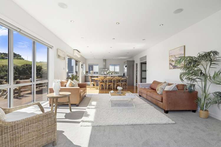 62 St Ives Drive Camborne_8