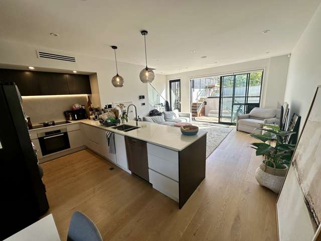 11 He Ana Way Mount Albert_2