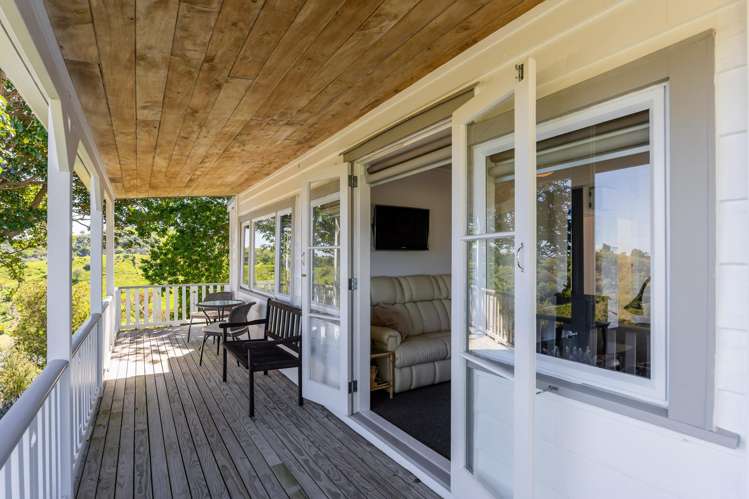 35 Oxford Street Whakapirau_24