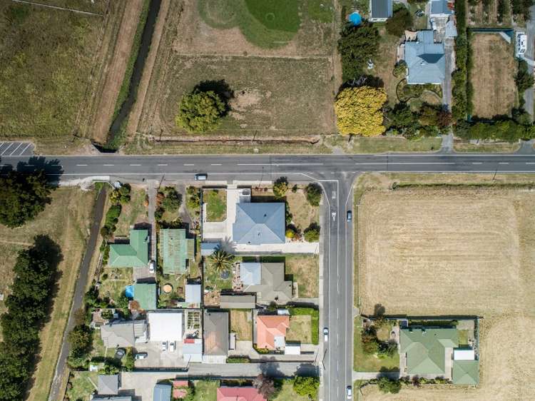 923 Riverslea Road South Akina_18