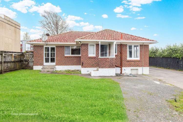 1137 New North Road 1727_8