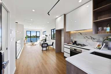 7/2 St Oswalds Road_4