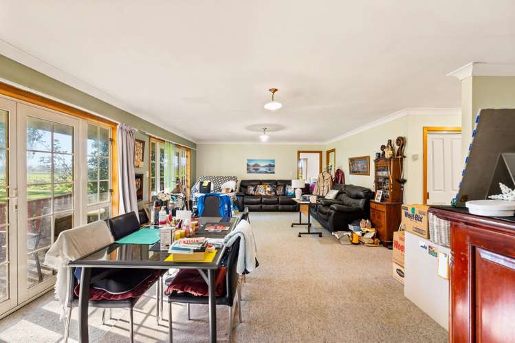 215 Riverbend Road Meeanee_9