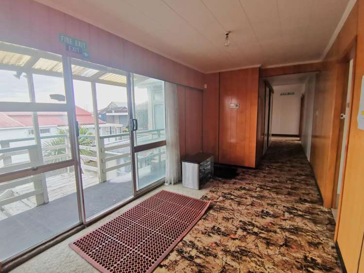 17 Sewell Street Hokitika_15