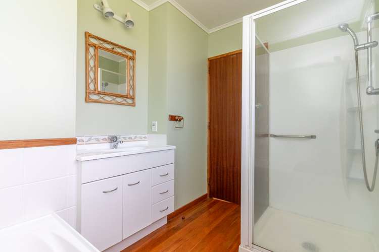 23 Aorangi Road Paeroa_11