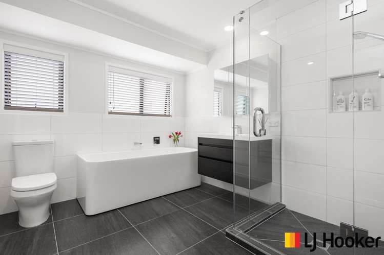 21 Saint Annes Crescent Wattle Downs_17