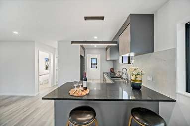 49 Webster Avenue_3