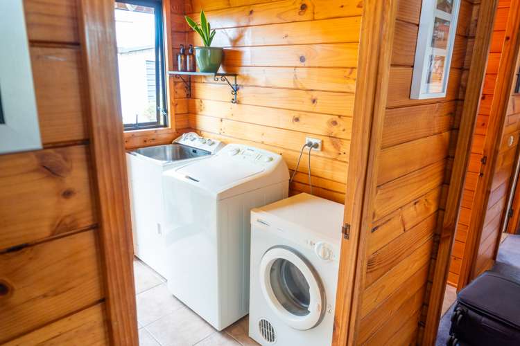 35 Barnhill Crescent Pahurehure_14