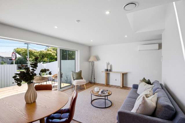 Lucky Last - Cashmere Zoned