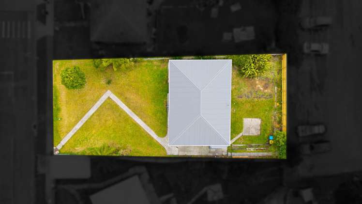 8 Hampshire Street Cannons Creek_11