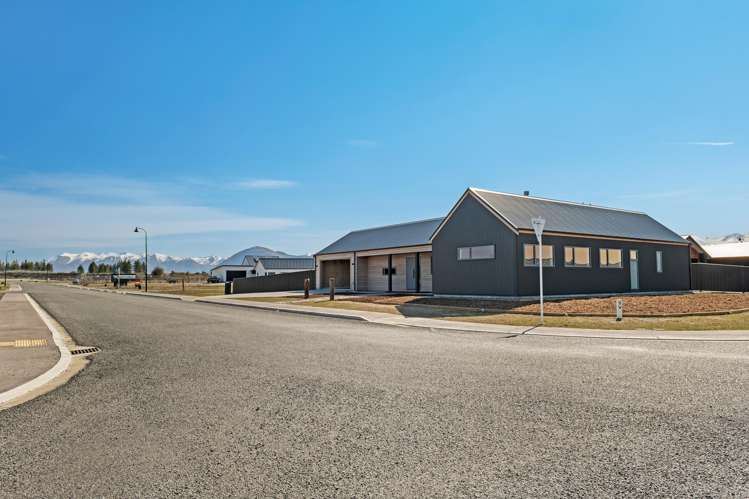 38 Lakeland Avenue Twizel_22