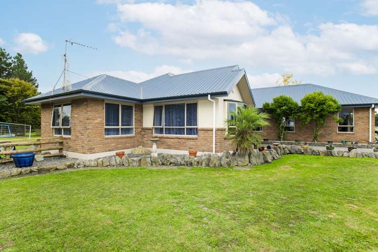 32 Bushmere Road Makaraka_13