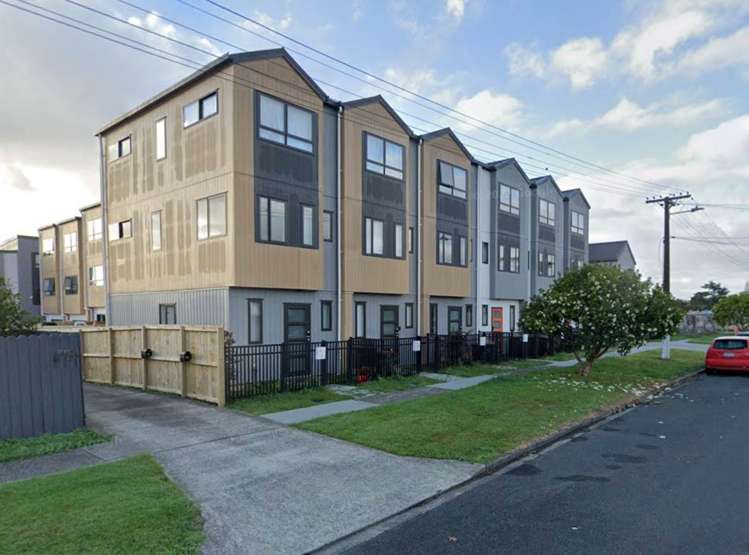 6/8 Arney Road Ranui_15
