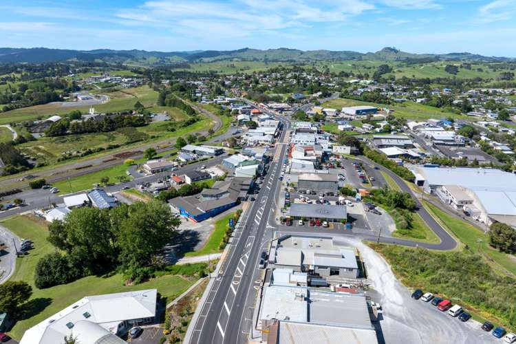 142-146 Rodney Street Wellsford_16