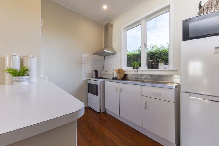 184 Captain Springs Road Onehunga_13