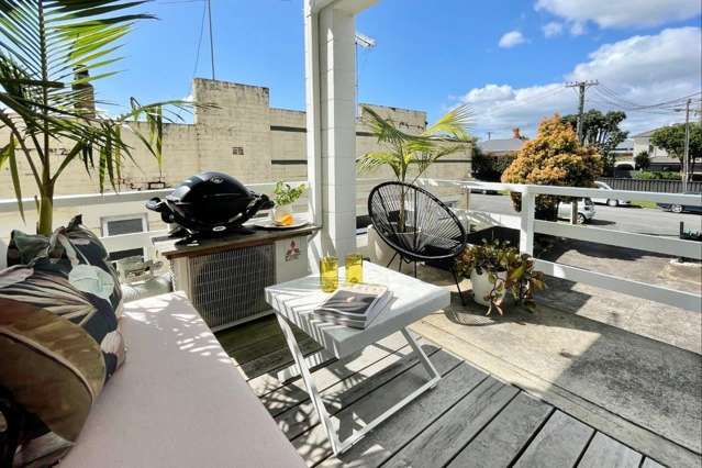 2/8 Eldon Road Mount Eden_2