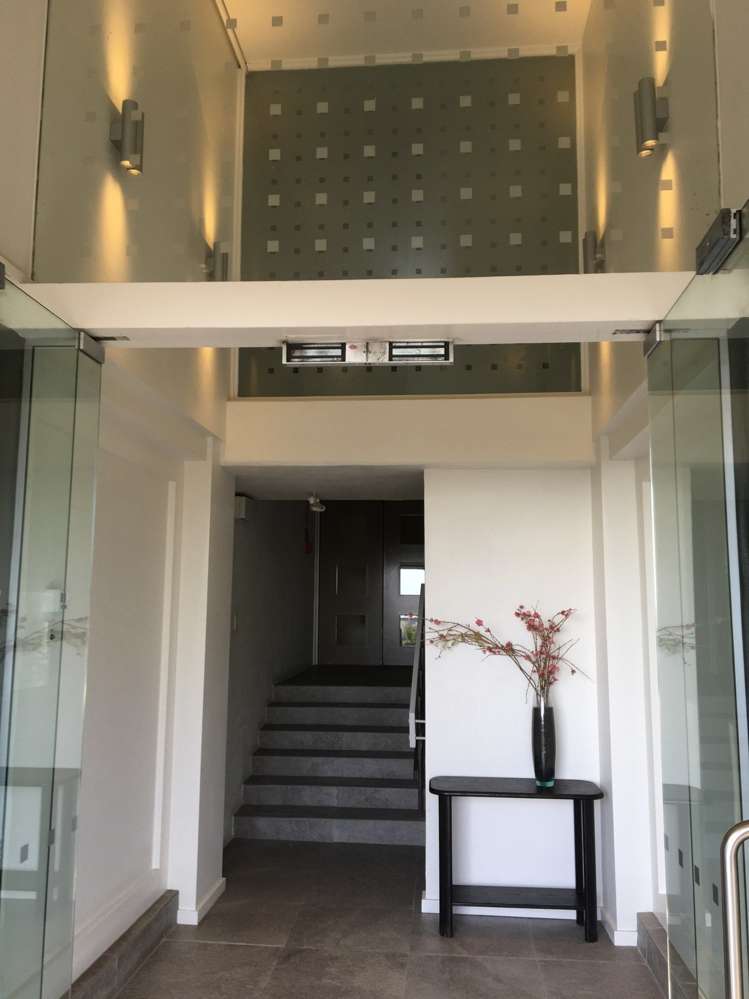 2b/15 Augustus Terrace Parnell_6