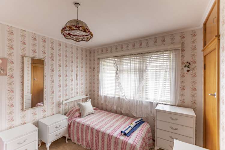 4 Avon Terrace Taradale_12