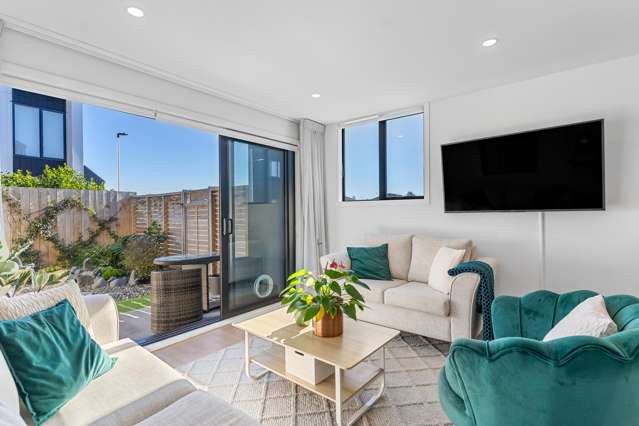 End Unit 2-Bed, 2-Bath Freehold Home