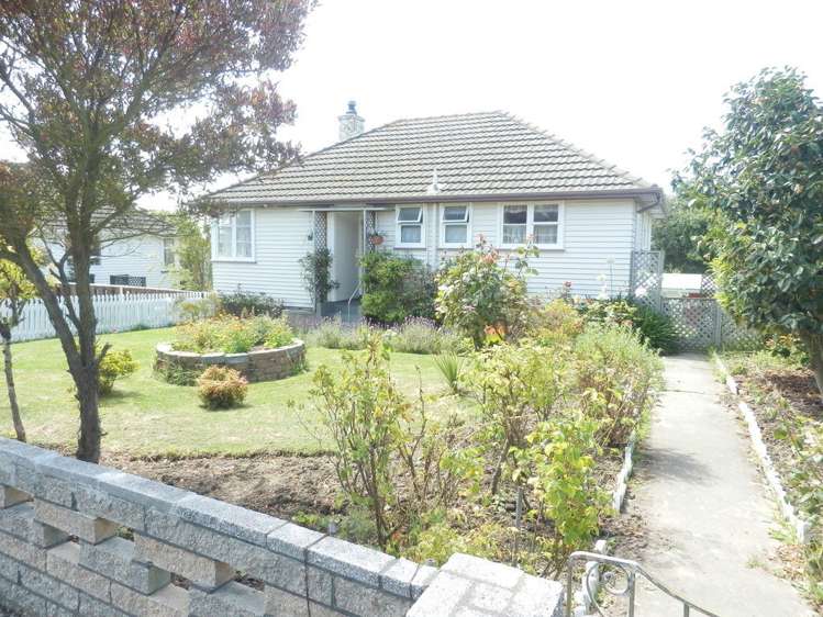 69 Andrew Street Marchwiel_0