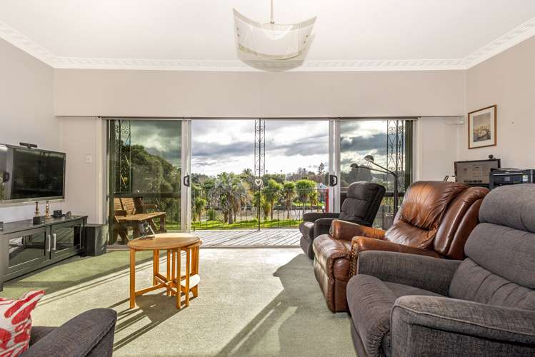 159 Esplanade Inner Kaiti_8