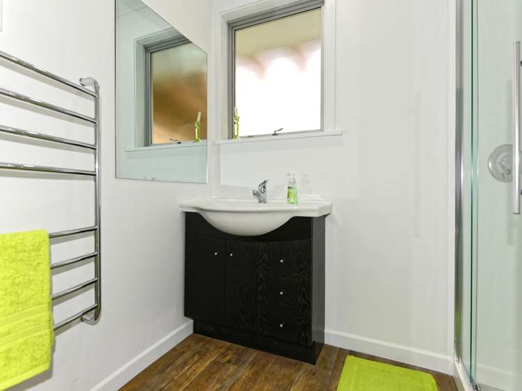 24 Fitzgerald Street Whitecliffs_15