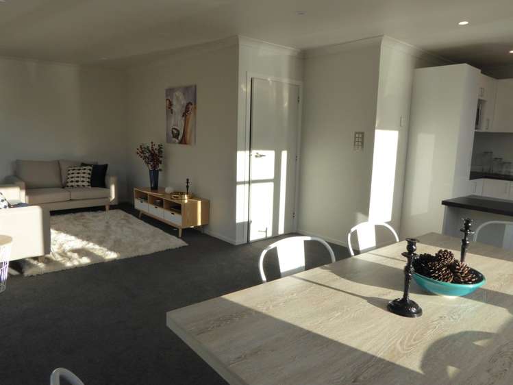 51a Kapiti Crescent Titahi Bay_6