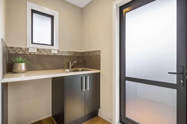 58 Titoki Street Te Atatu Peninsula_10