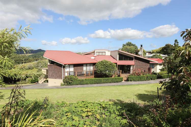 78 Russell Road Huntly_43