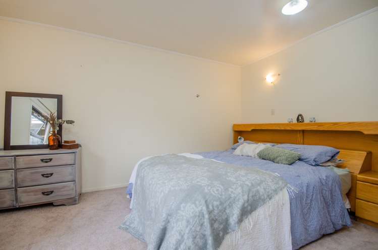 66 Churchill Road Cockle Bay_19