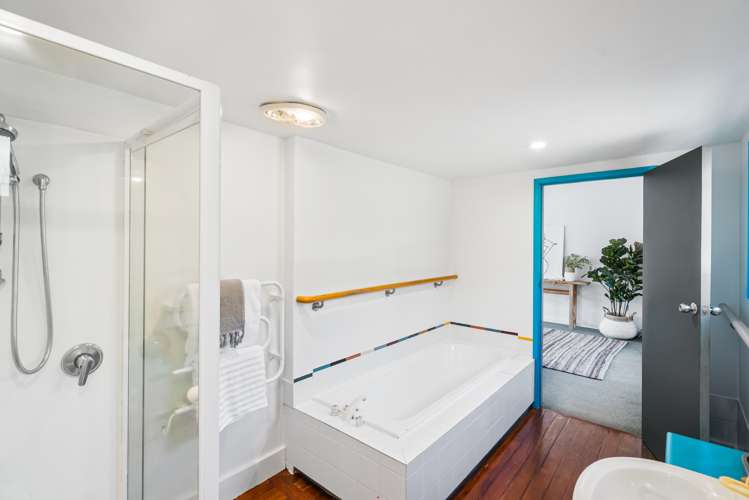 64 Colenso Street Sumner_12