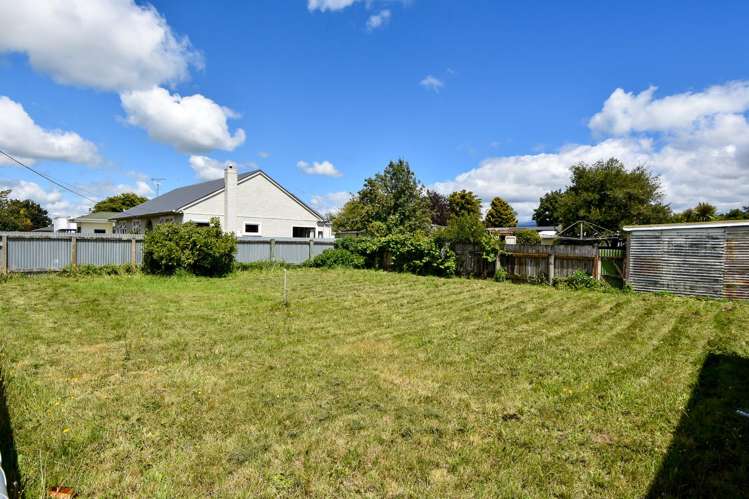 105 Broadway Carterton_22