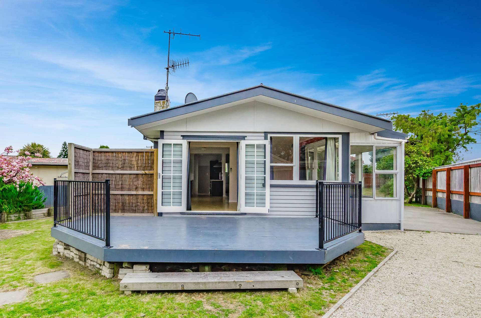 18 Walton Road Paraparaumu Beach_0