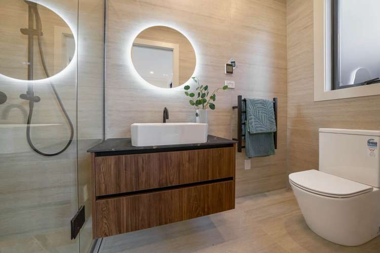 12 Streamview Way Long Bay_31
