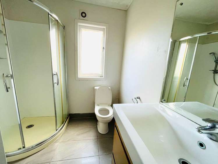 70 Woodward Road Mount Albert_9