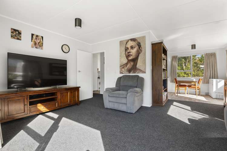 4 Bromley Place Westown_11