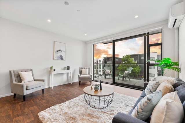 Vacant + Garage = Present All Offers!