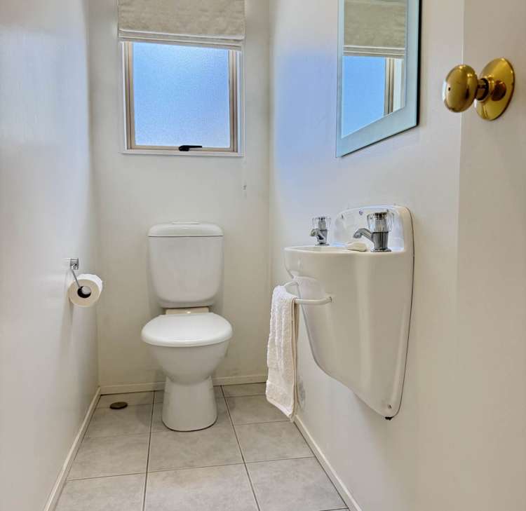 2/213 Rangatira Road Beach Haven_12