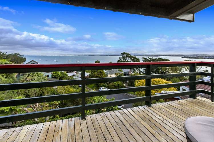 81 Rosecamp Road Beach Haven_24