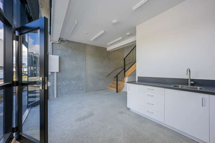 Unit 5/3 Pacific Rise Mt Wellington_4