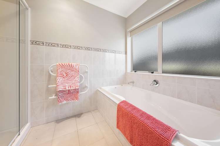 20 Glen Bay Close Pinehill_17