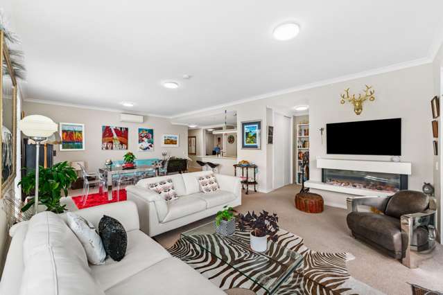 Sensationally Supersized in Kensington Park