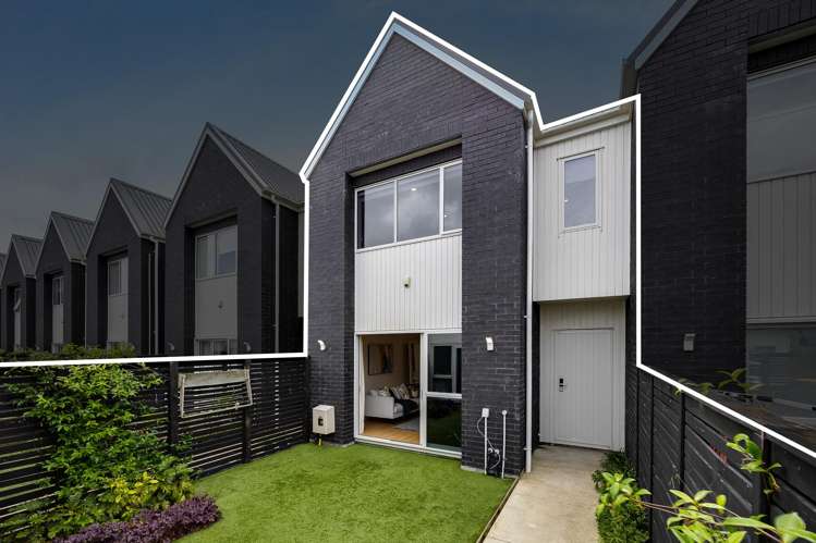 7/46A Nils Andersen Road_0