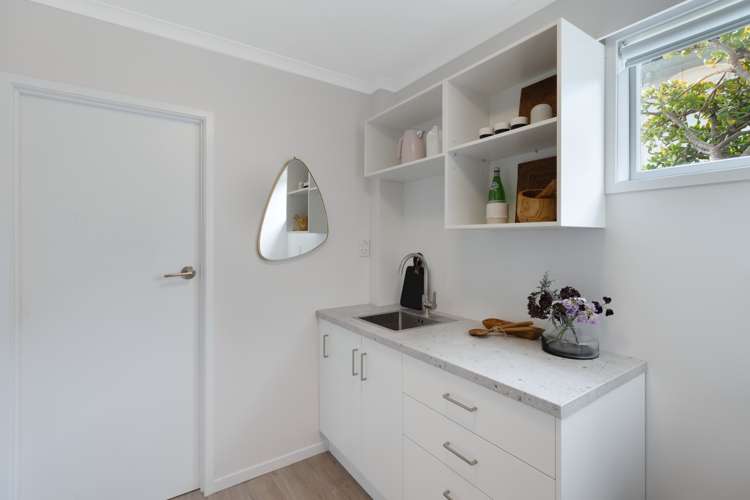 26b Upland Street Brookfield_17